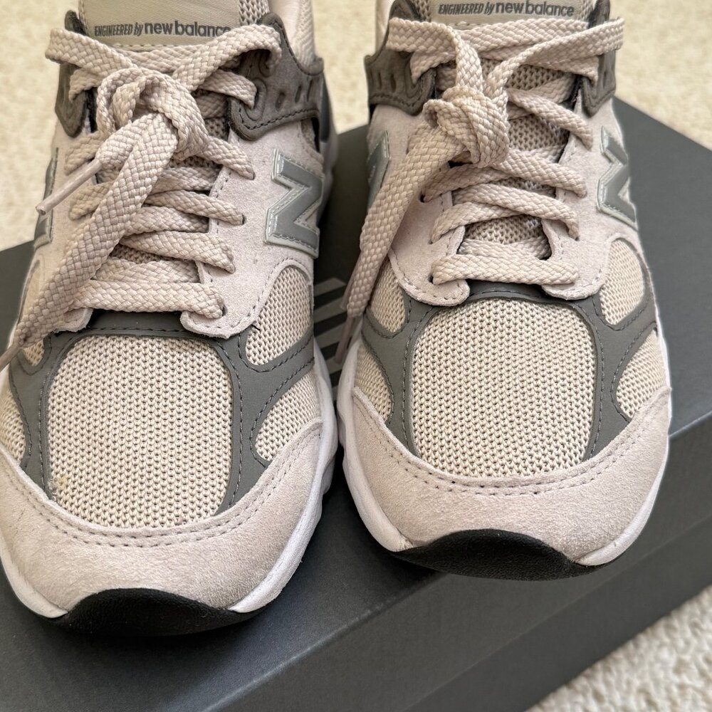 New Balance Beige and Gray Sneakers - Picture 4 of 14